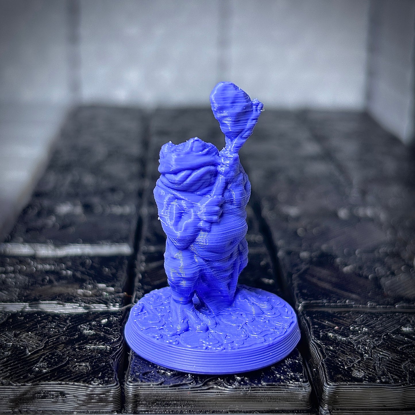 Frogfolk com Machado Rústico