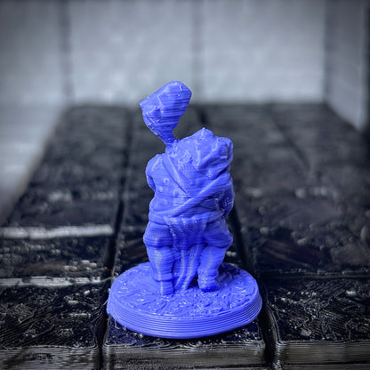 Frogfolk com Machado Rústico