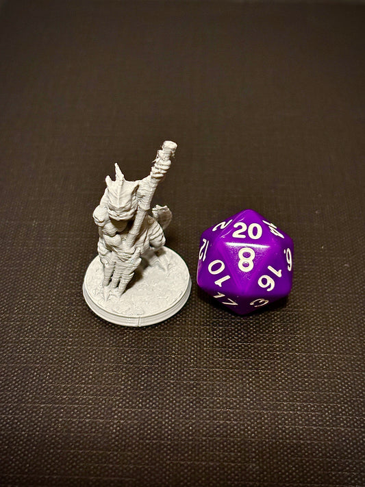 Sahuagin com Tridente - Vista com dado