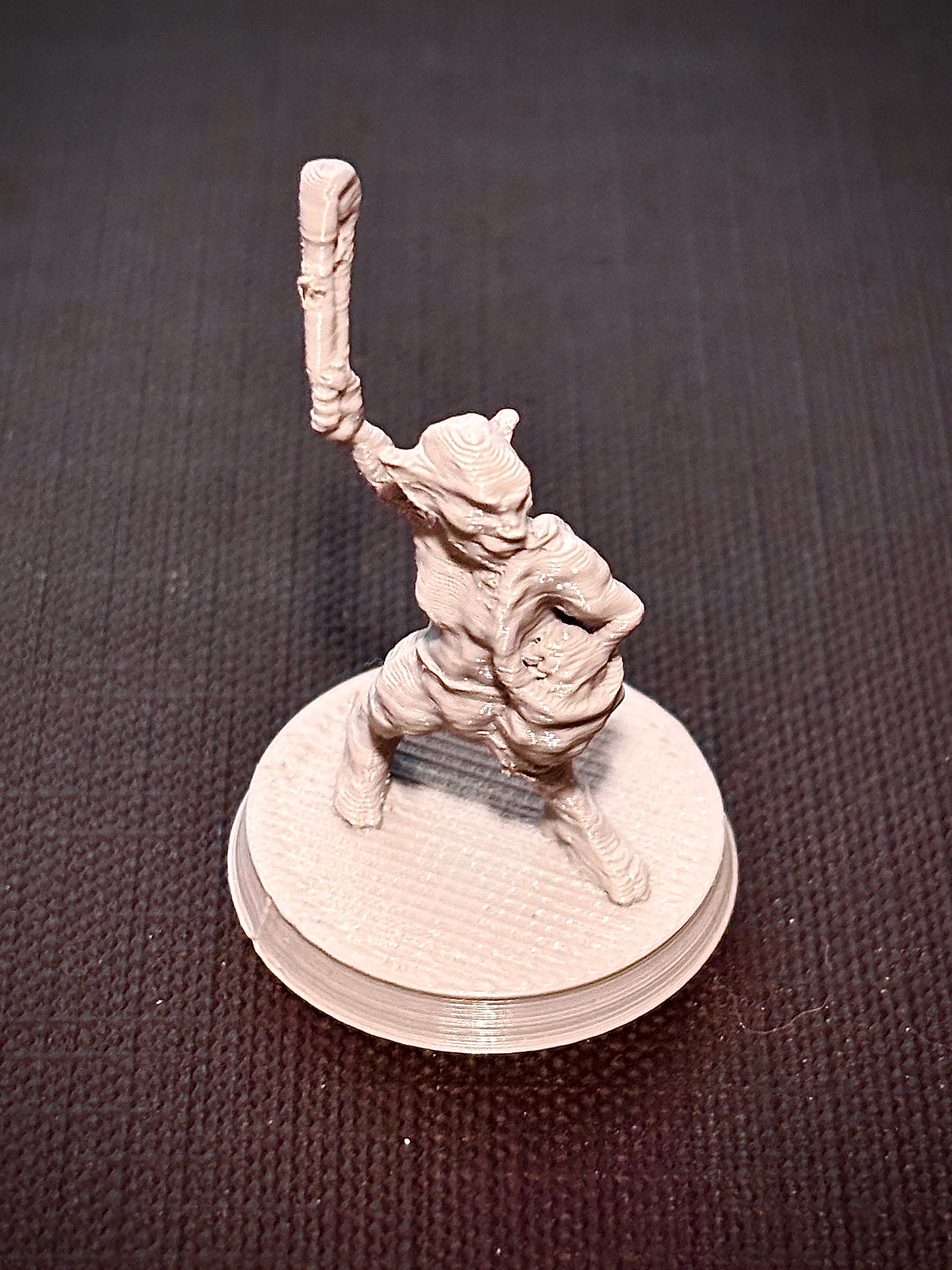 Goblin com Fundíbulo - Vista frontal