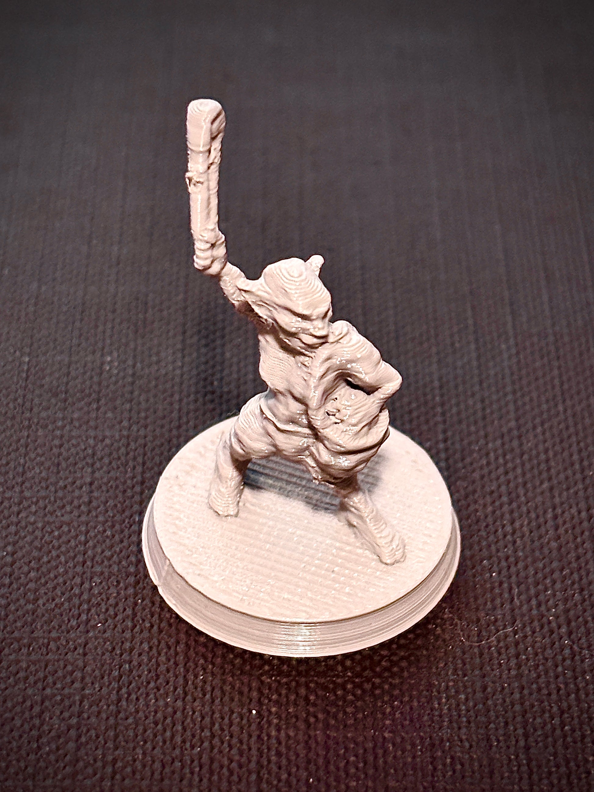 Goblin com Fundíbulo - Vista frontal