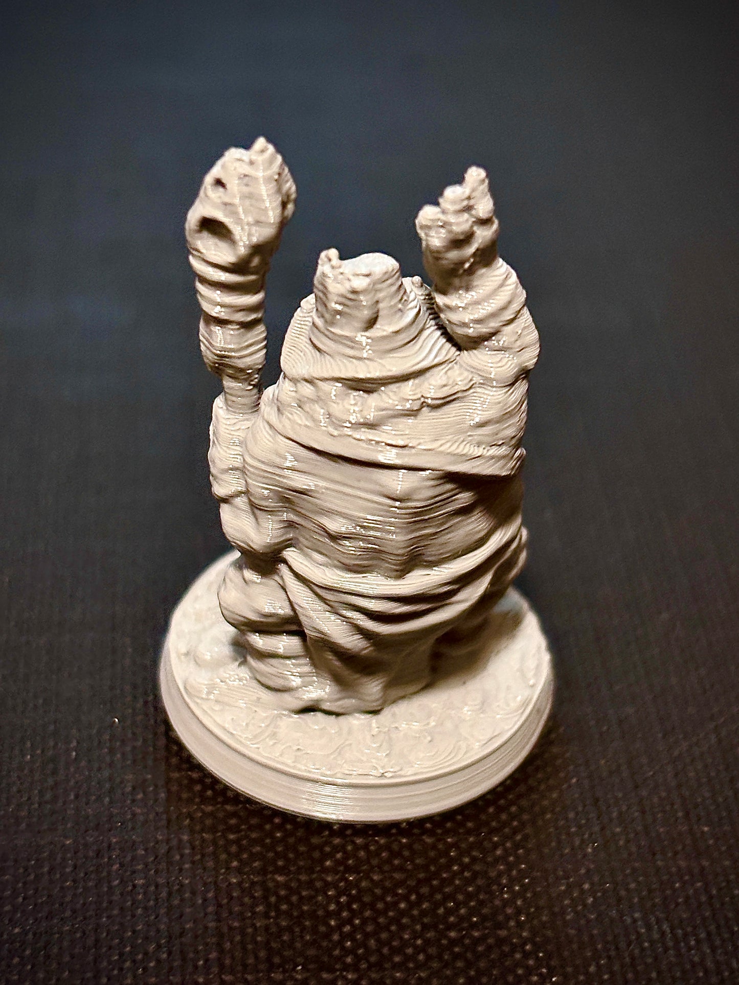 Sapo Conjurador com Cajado - Vista traseira